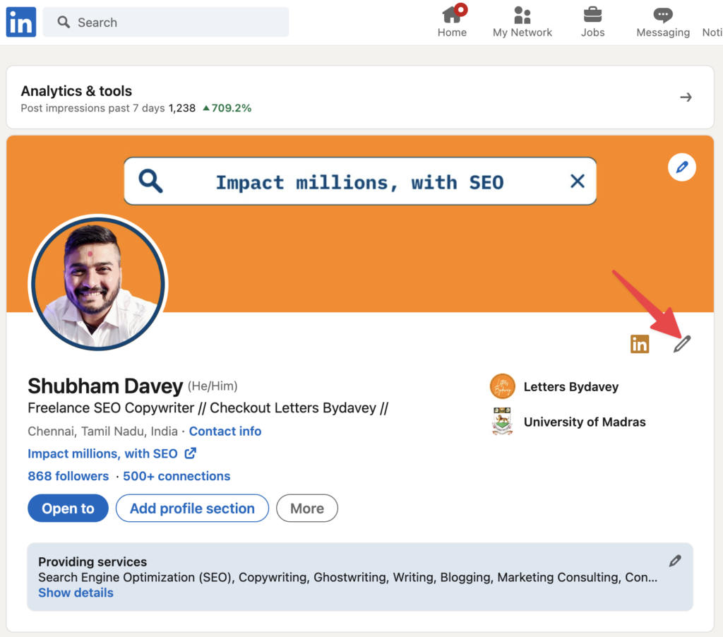 An image on shubhamdavey.com showing to click on pencil icon on Linkedin profile to edit contact info